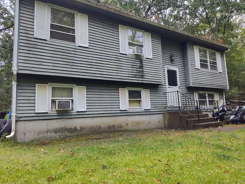 29 Mckay St, Norwich, CT, 06360-2509 | Card Image