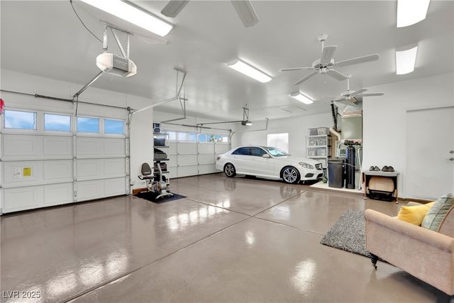 10001 Cresent Creek Dr, House other with 2 bedrooms, 2 bathrooms and null parking in Las Vegas NV | Image 52