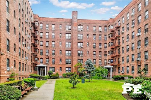 apt-4g-2425 Haring St, Brooklyn, NY, 11235-1832 | Card Image
