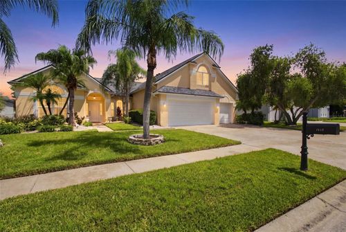1512 Crooked Stick Dr, VALRICO, FL, 33596-7815 | Card Image