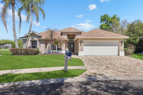 3202 Fox Squirrel Ln, Valrico, FL, 33596-8249 | Card Image