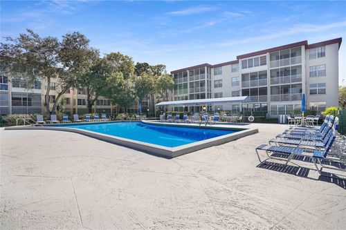apt-320-2650 Nw 49th Ave, Lauderdale Lakes, FL, 33313-2624 | Card Image