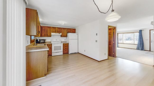 UNIT-9C - 120 Newton Rd, Condo with 2 bedrooms, 2 bathrooms and null parking in Plaistow NH | Image 6
