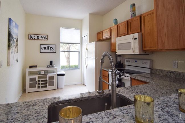 Kitchen | Image 7