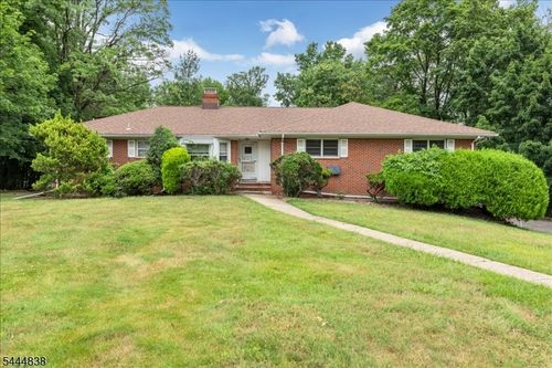 6 Orchard Dr, Scotch Plains, NJ, 07076-2710 | Card Image