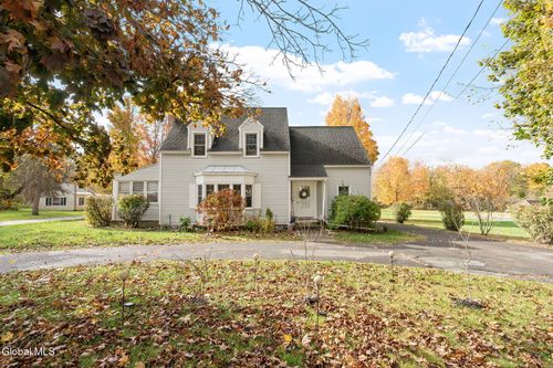 51 Main St, Poestenkill, NY, 12140-3200 | Card Image