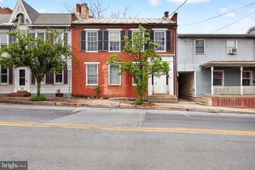 21 E Main St, NEWVILLE, PA, 17241-1110 | Card Image