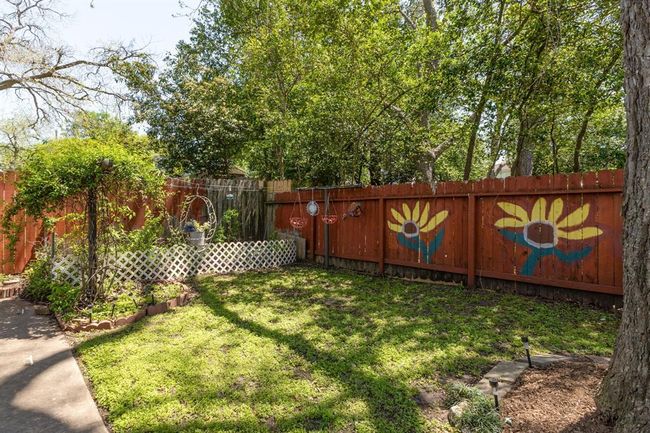 1501 S Austin St, House other with 2 bedrooms, 2 bathrooms and 2 parking in Brenham TX | Image 27