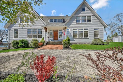 580 Basin Rd, Southold, NY, 11971-3082 | Card Image