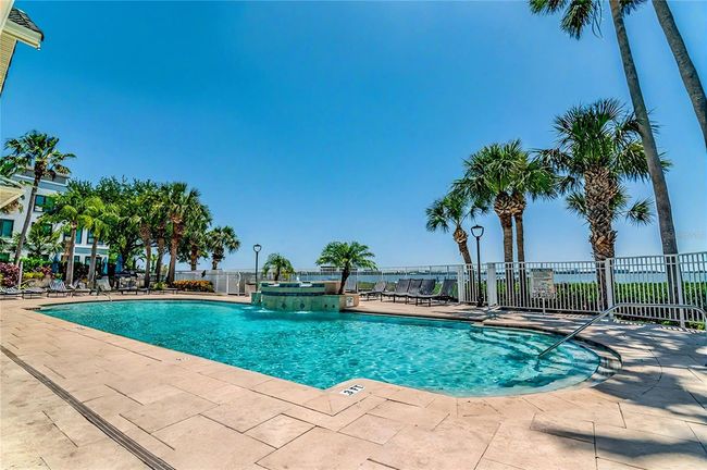 5301 Bay Club Cir, Condo with 1 bedrooms, 1 bathrooms and null parking in TAMPA FL | Image 36