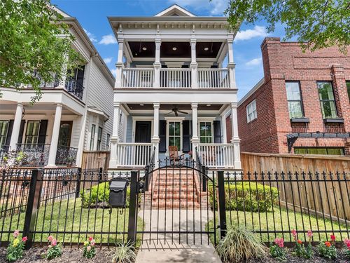 521 W 22nd St, Houston, TX, 77008-1935 | Card Image