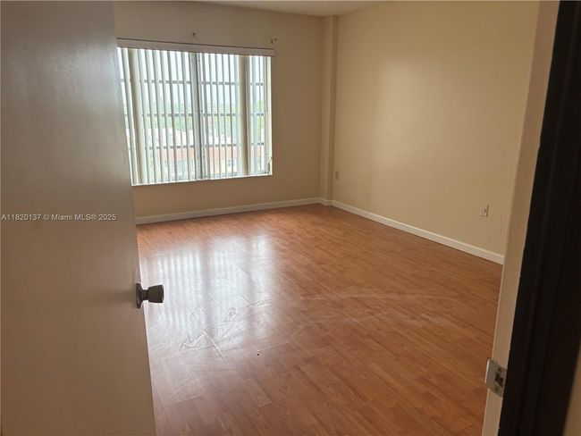 APT-807 - 4164 Inverrary Dr, Condo with 1 bedrooms, 1 bathrooms and null parking in Lauderhill FL | Image 11