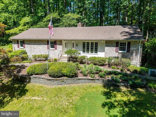 11124 Old Carriage Rd, GLEN ARM, MD, 21057-9416 | Card Image