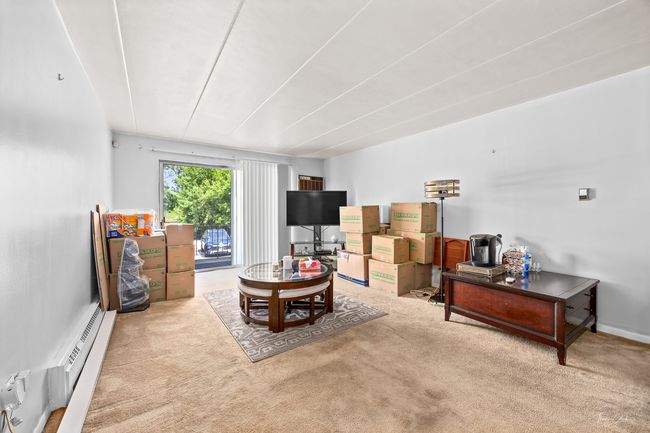 APT-1E - 18361 Glen Oak Ave, Condo with 2 bedrooms, 1 bathrooms and 1 parking in Lansing IL | Image 8