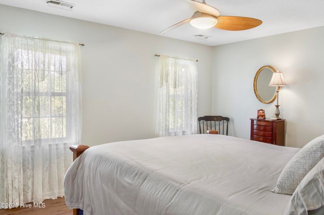 121 Lawndale Ln, House other with 3 bedrooms, 2 bathrooms and 2 parking in Sneads Ferry NC | Image 28