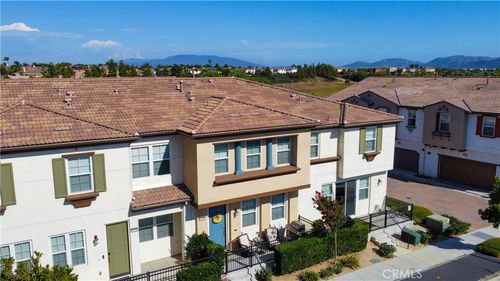 40438 Calle Real, Murrieta, CA, 92563-5905 | Card Image
