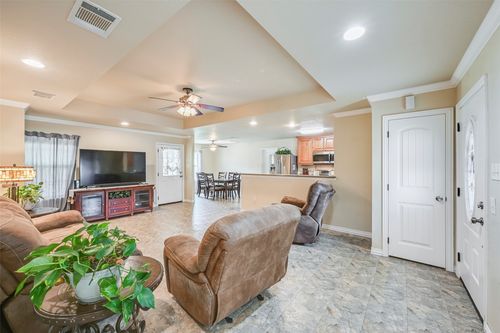 4010 Iron Horse Trl, Granbury, TX, 76048-6318 | Card Image