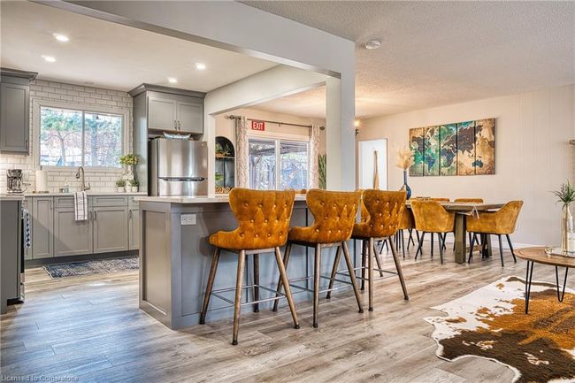 10007 Port Franks Rd, House other with 5 bedrooms, 2 bathrooms and 4 parking in Port Franks ON | Image 8