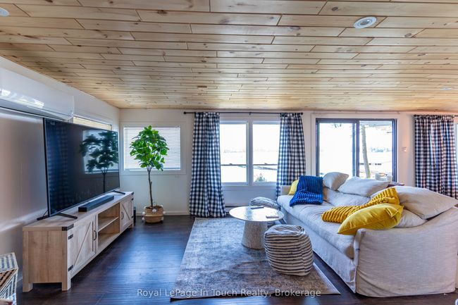 1682 Island 630 N/A, House other with 4 bedrooms, 1 bathrooms and null parking in Georgian Bay ON | Image 10
