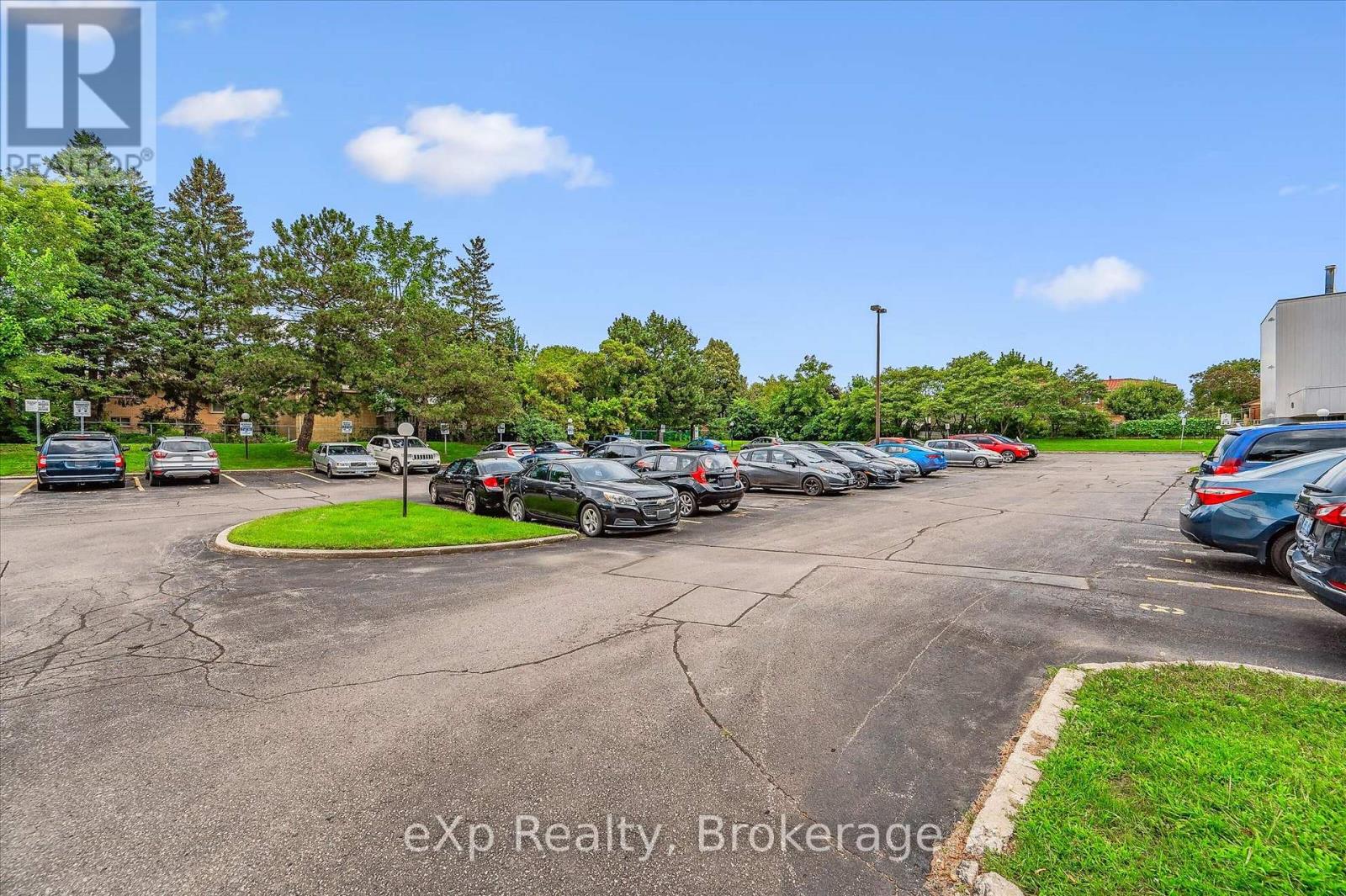 Residential in Guelph (Junction/Onward Willow) 2