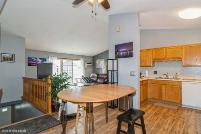 274 S Mountin Dr, Condo with 2 bedrooms, 2 bathrooms and null parking in Mayville WI | Image 3