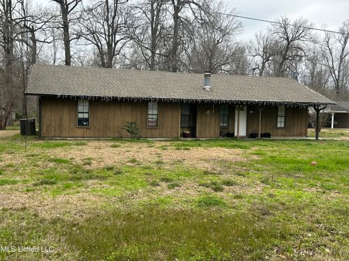 379 Belle Grove Cir, Vidalia, LA, 71373-3478 | Card Image