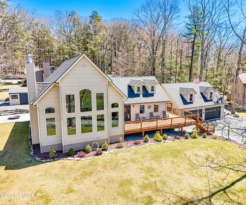 30 Vista Ct, Lakeville, PA, 18438-6707 | Card Image