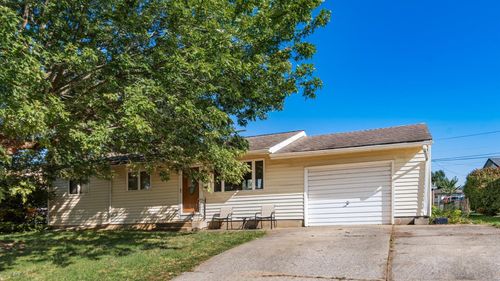 176 Custer Rd, Heath, OH, 43056-1317 | Card Image