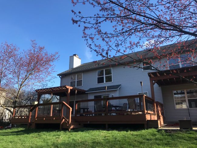 Backyard with deck | Image 43