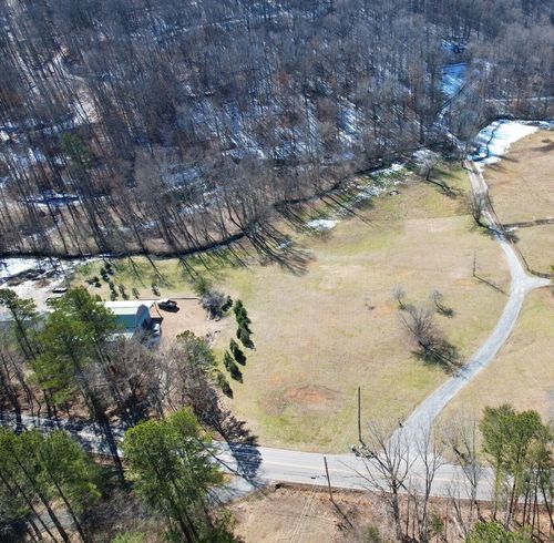 10646 Pine Hill Rd, Mc Donald, TN, 37353-4043 | Card Image