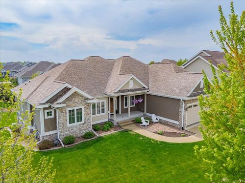 1002 Millies Way, Waunakee, WI, 53597-9292 | Card Image