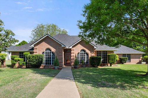 2800 Coventry Rd, Crowley, TX, 76036-4505 | Card Image