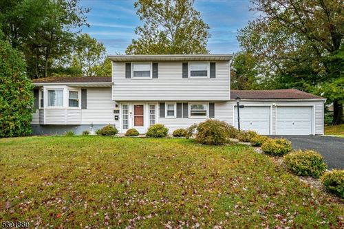 21 Norton Rd, East Brunswick, NJ, 08816-1703 | Card Image