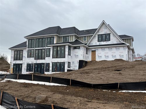 10376 Rosemarie Run Run, Brighton Township, MI, 48114 | Card Image