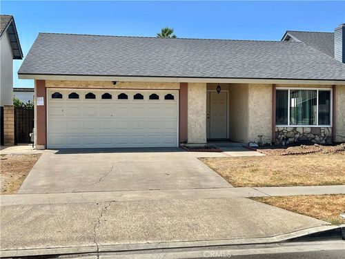 4946 E Glenview Ave, Anaheim, CA, 92807 | Card Image