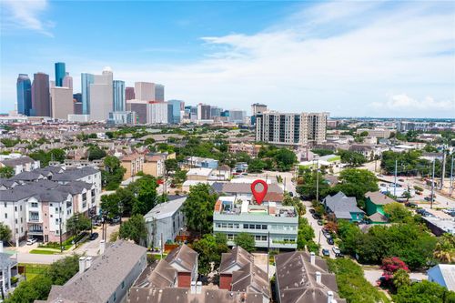 2223 Taft St, Houston, TX, 77006-2037 | Card Image