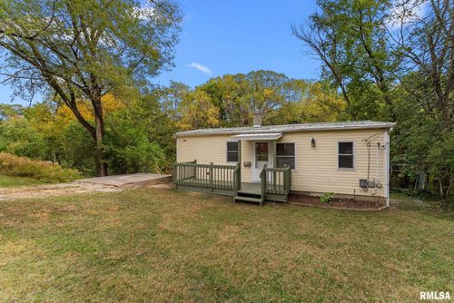 821 Ten Plus St, Bettendorf, IA, 52722-5162 | Card Image