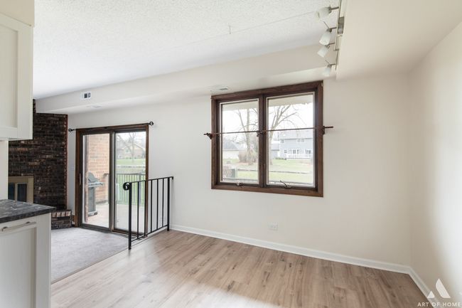 APT-1S - 9 Cinnamon Creek Dr, Condo with 2 bedrooms, 2 bathrooms and 2 parking in Palos Hills IL | Image 9