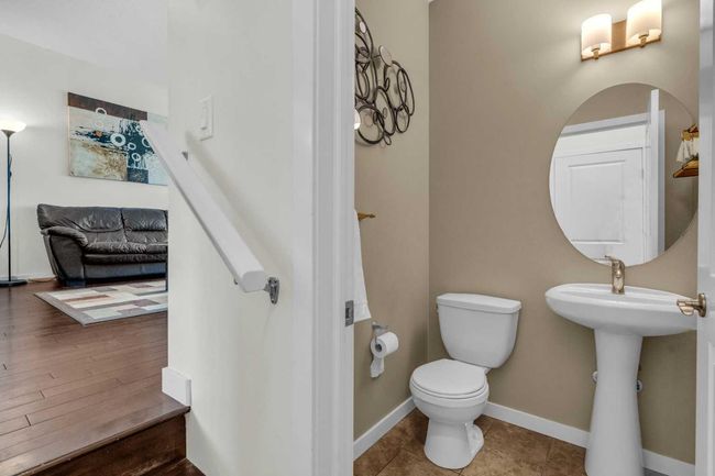 49 Skyview Point Common Ne, House other with 3 bedrooms, 3 bathrooms and 4 parking in Calgary AB | Image 13