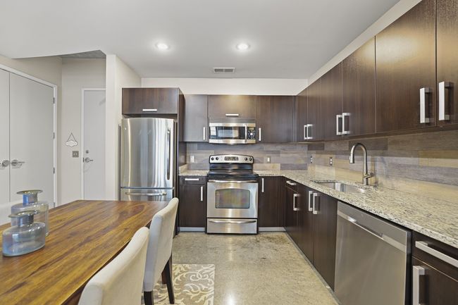 APT-522 - 600 12 Th Ave S, Condo with 2 bedrooms, 2 bathrooms and 2 parking in Nashville TN | Image 7
