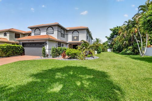 9048 Villa Portofino Cir, Boca Raton, FL, 33496-1752 | Card Image