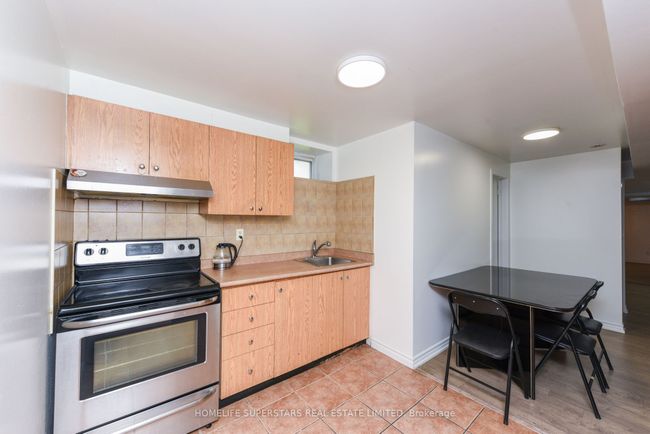 76 Grover Rd, House other with 5 bedrooms, 4 bathrooms and 3 parking in Brampton ON | Image 20