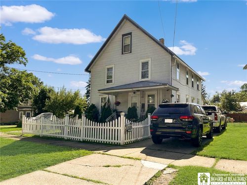 721 Grant Ave, Dunkirk, NY, 14048-2639 | Card Image