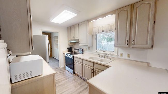 111 Valley Dr, House other with 3 bedrooms, 2 bathrooms and null parking in Casper WY | Image 7