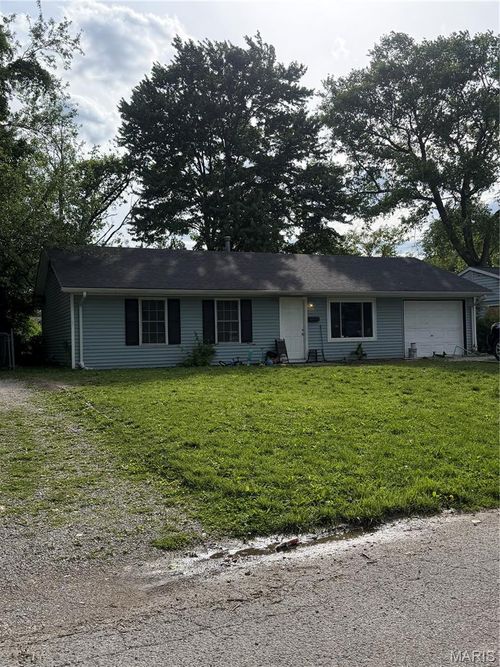 41 Westwood Dr, Cahokia, IL, 62206-3119 | Card Image