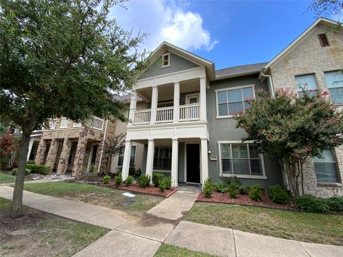 10551 Steinbeck Ln, Irving, TX, 75063-5438 | Card Image