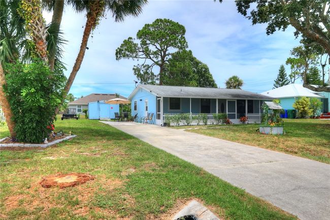 1594 Esterbrook Ln, House other with 2 bedrooms, 1 bathrooms and null parking in Sebastian FL | Image 26