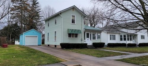 1016 Elm St, Medina, NY, 14103-1710 | Card Image