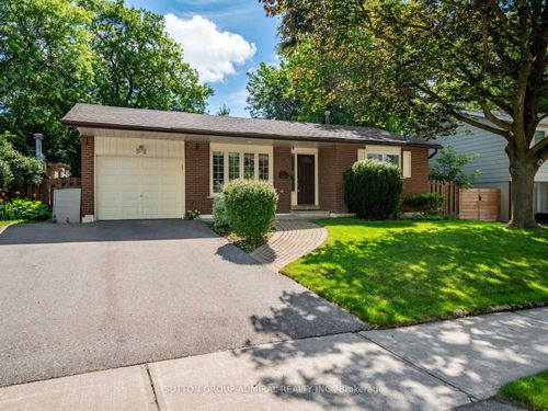 52 Sir Bedevere Pl, Markham, ON, L3P2W4 | Card Image