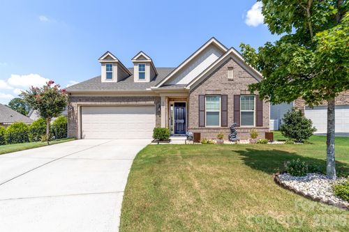 447 Fir Tree Ct, Concord, NC, 28027-0247 | Card Image